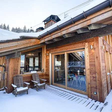 Chalet d'Exception avec Sauna et Cheminée - 12 Pers, 6 Pièces - FR-1-575-32 * Courchevel